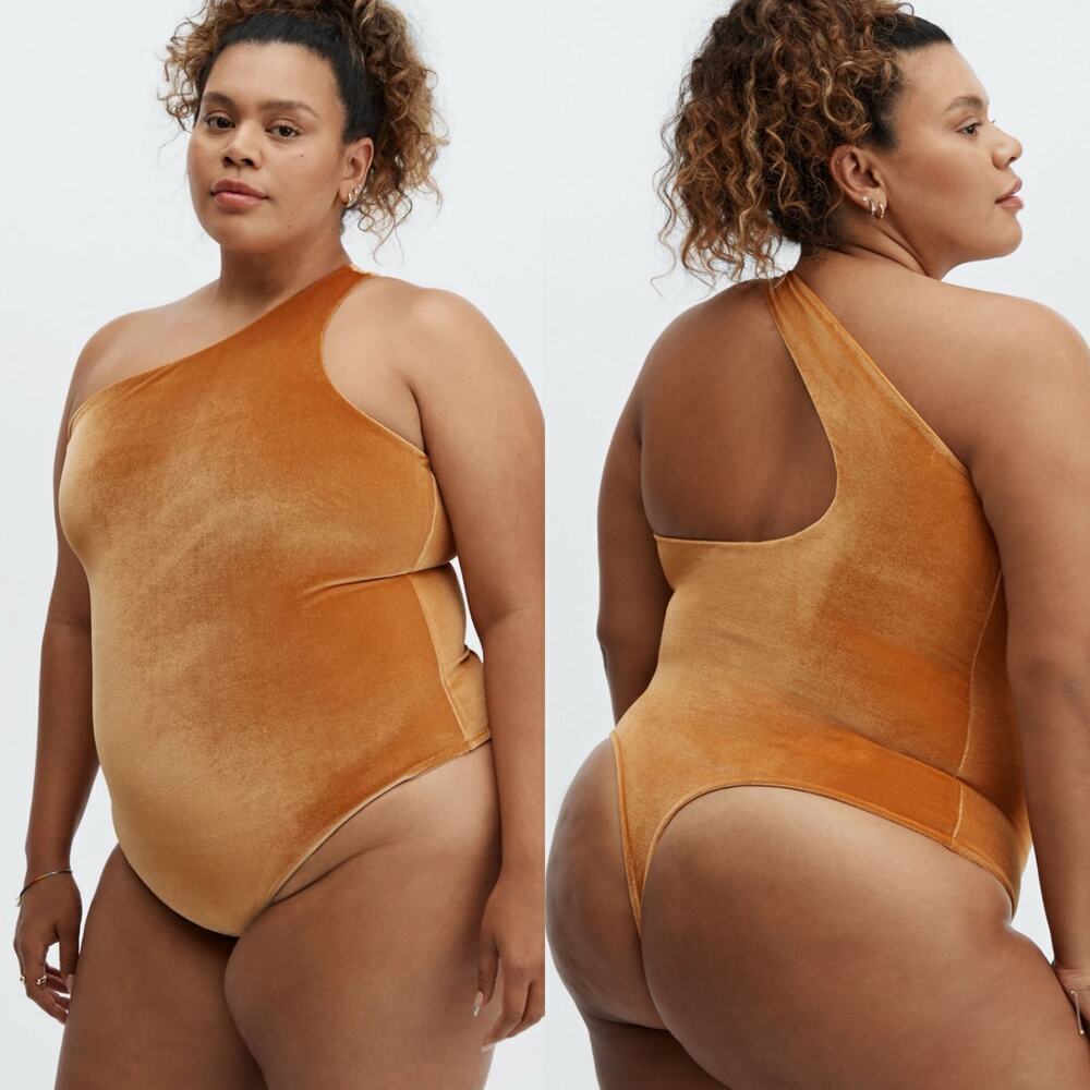 NWT Fabletics Gigi Velour Bodysuit in Light Honey Size XXL / 14-16